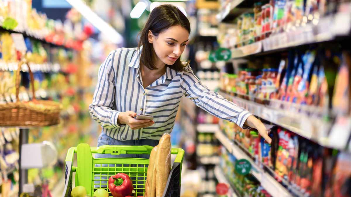 10 Realistic Ways to Save Money on Groceries in 2025 – Cut Food Costs Smartly